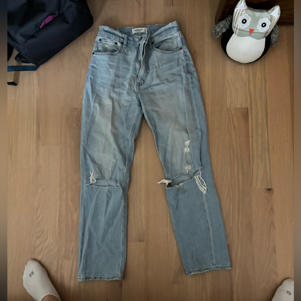 Abercrombie & Fitch Women's Light Blue High Rise Jeans